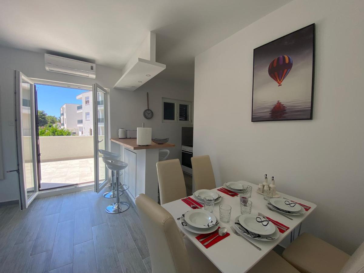 Apartmani Grebaštica Exterior foto