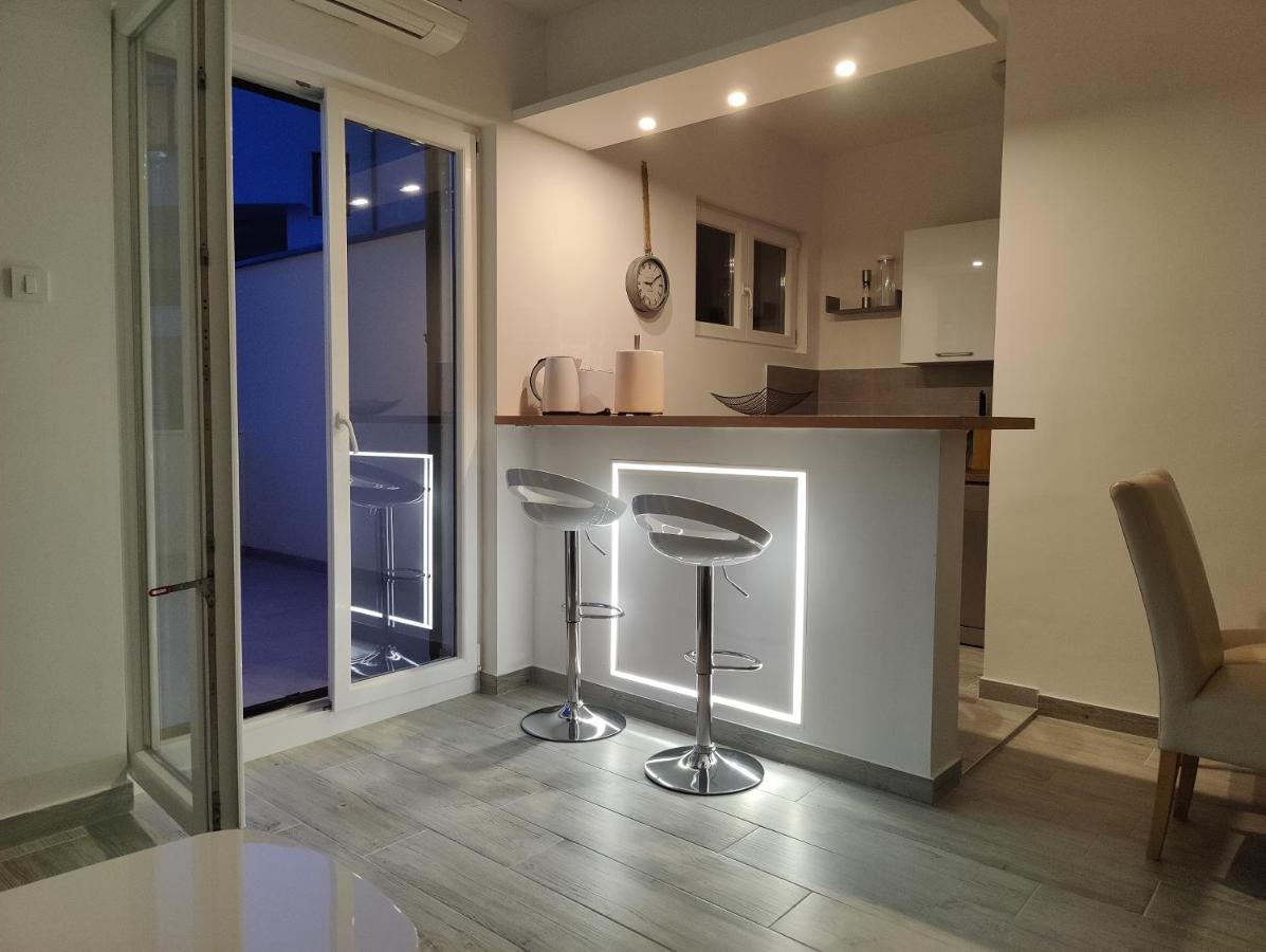 Apartmani Grebaštica Exterior foto